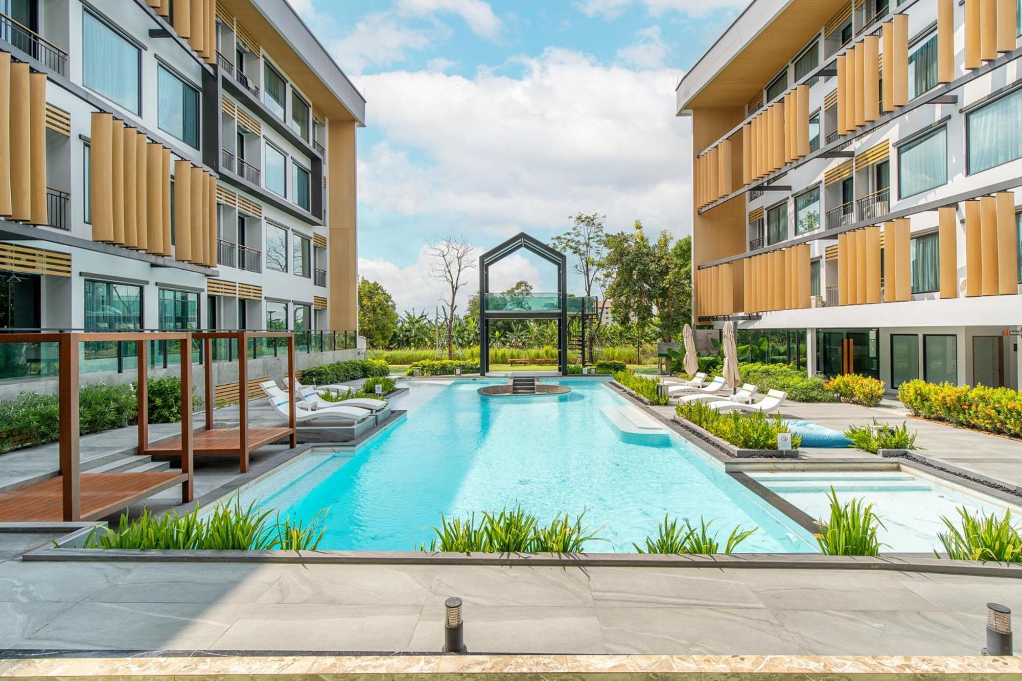 Crystal Srivaree Suvarnabhumi Hotel Ban Khlong Bang Krathiam Luaran gambar
