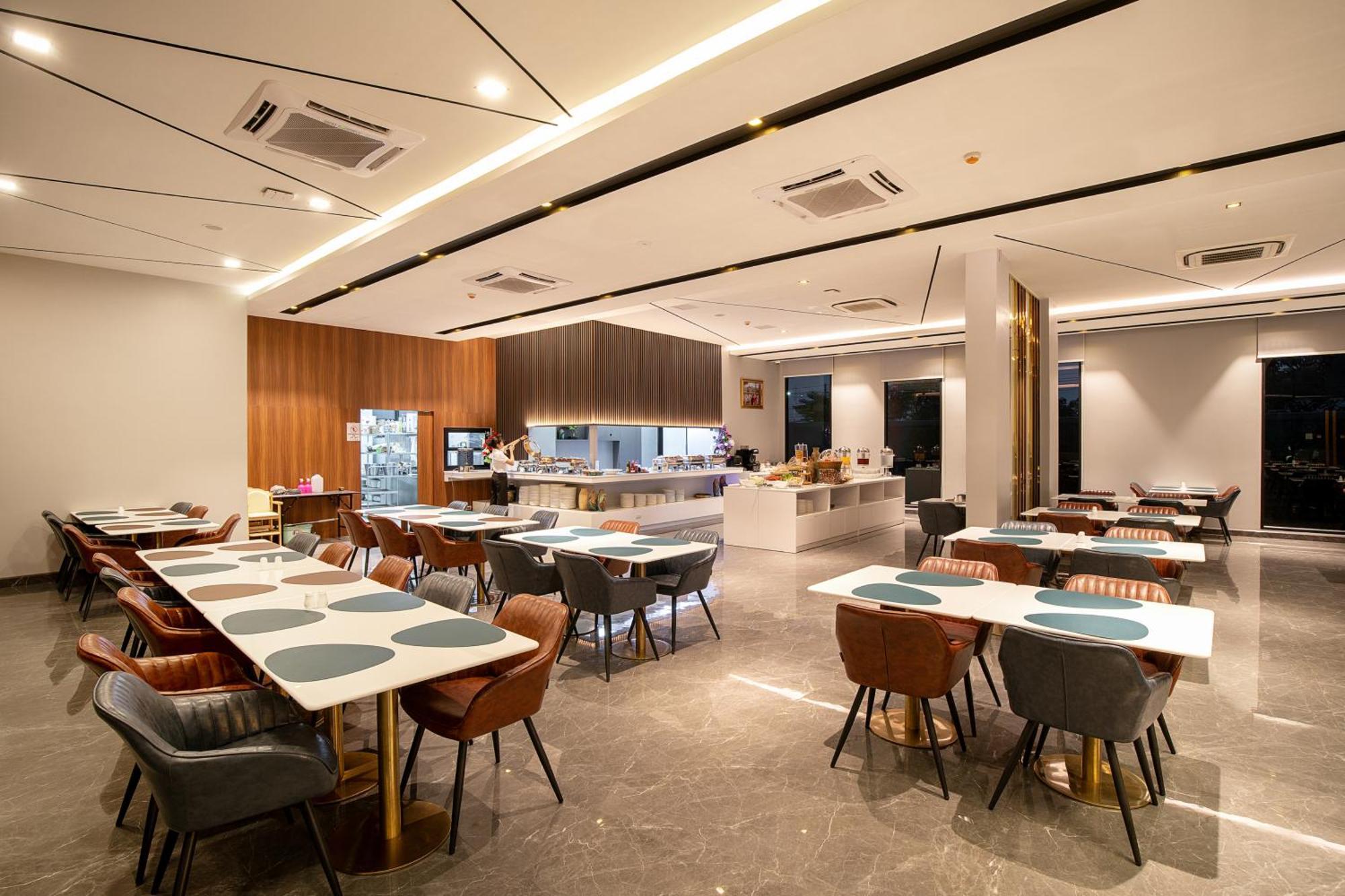 Crystal Srivaree Suvarnabhumi Hotel Ban Khlong Bang Krathiam Luaran gambar
