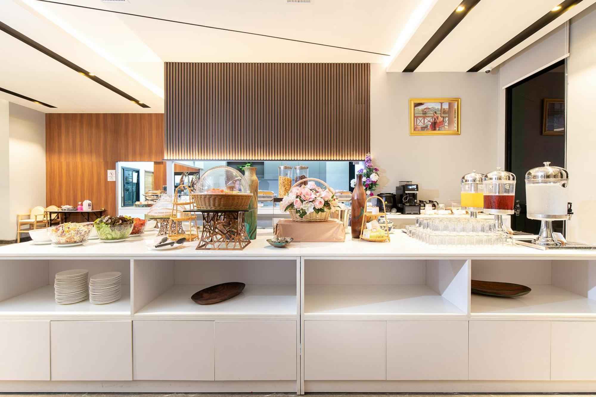 Crystal Srivaree Suvarnabhumi Hotel Ban Khlong Bang Krathiam Luaran gambar