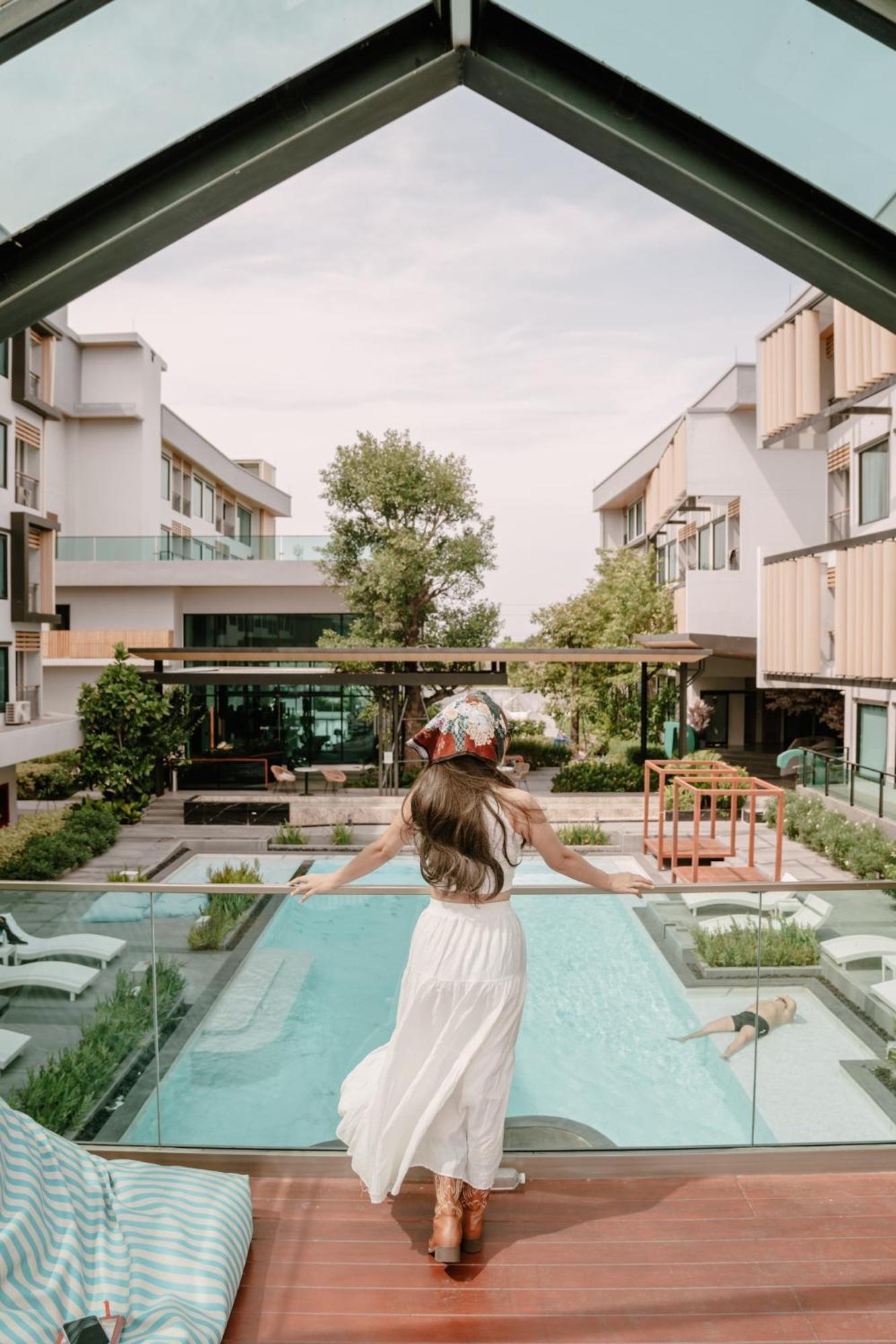 Crystal Srivaree Suvarnabhumi Hotel Ban Khlong Bang Krathiam Luaran gambar